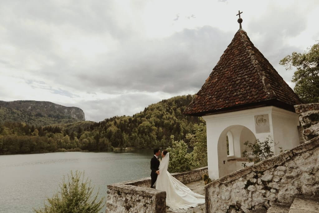 Poroka na Bledu - snemanje poroke