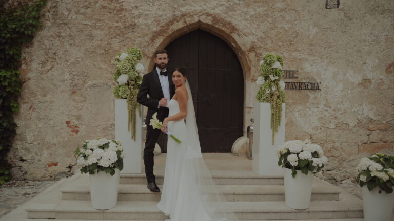luxury castle wedding videographer at otocec castle